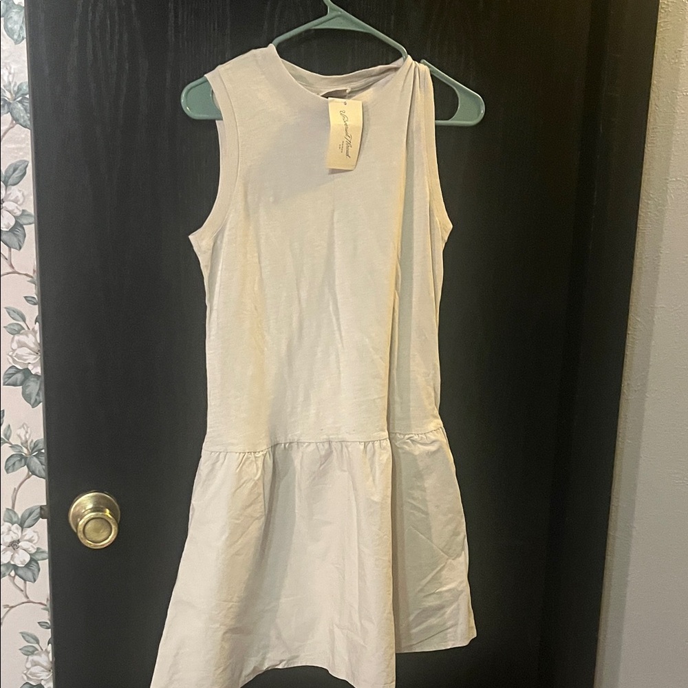 👗WOMENS Universal Thread Cream Midi Dress